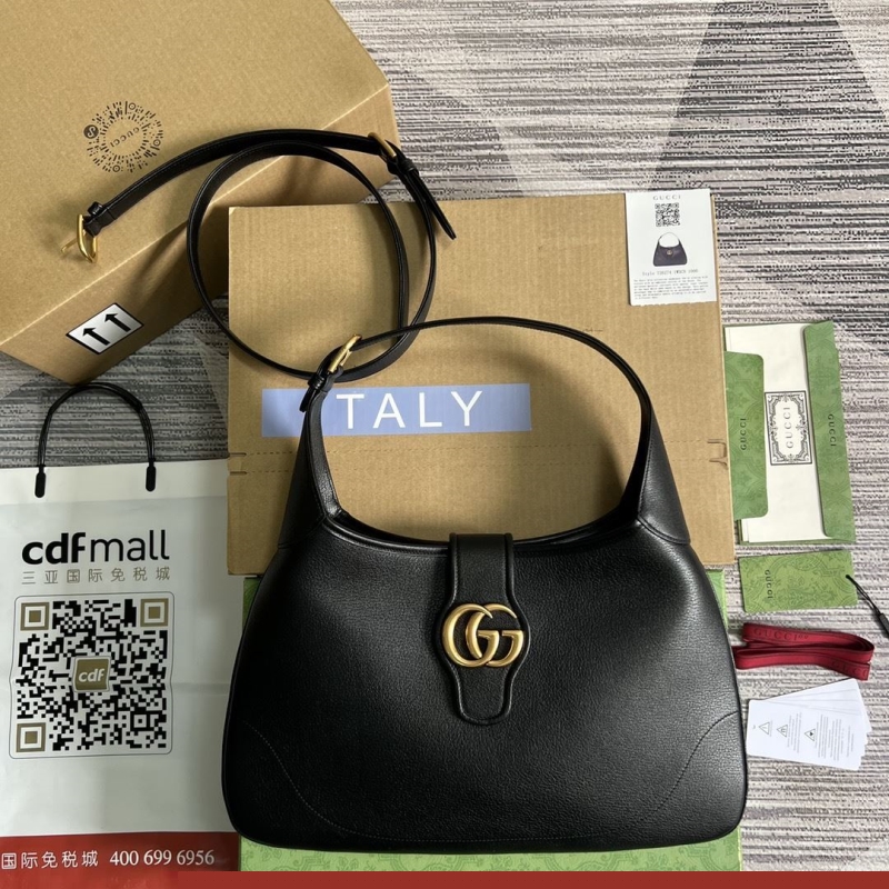 G*u*i top handle bags